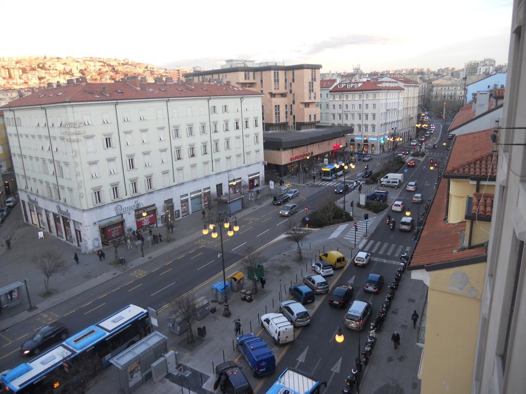 B&B International Trieste Exterior foto